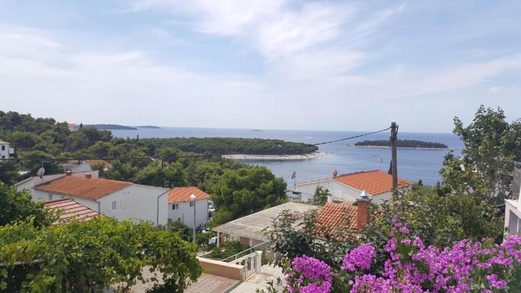 Apartment Bajuti Primošten Dış mekan fotoğraf