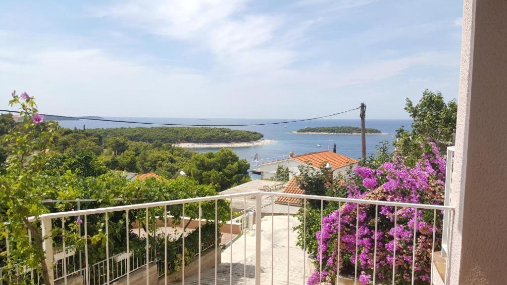 Apartment Bajuti Primošten Dış mekan fotoğraf